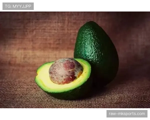 谷爱凌家冰箱贴着的不是奖牌，是每天吃多少牛油果的计划表