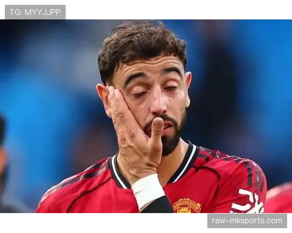 曼联更衣室矛盾再度曝光，内部氛围紧张对球队稳定性造成影响